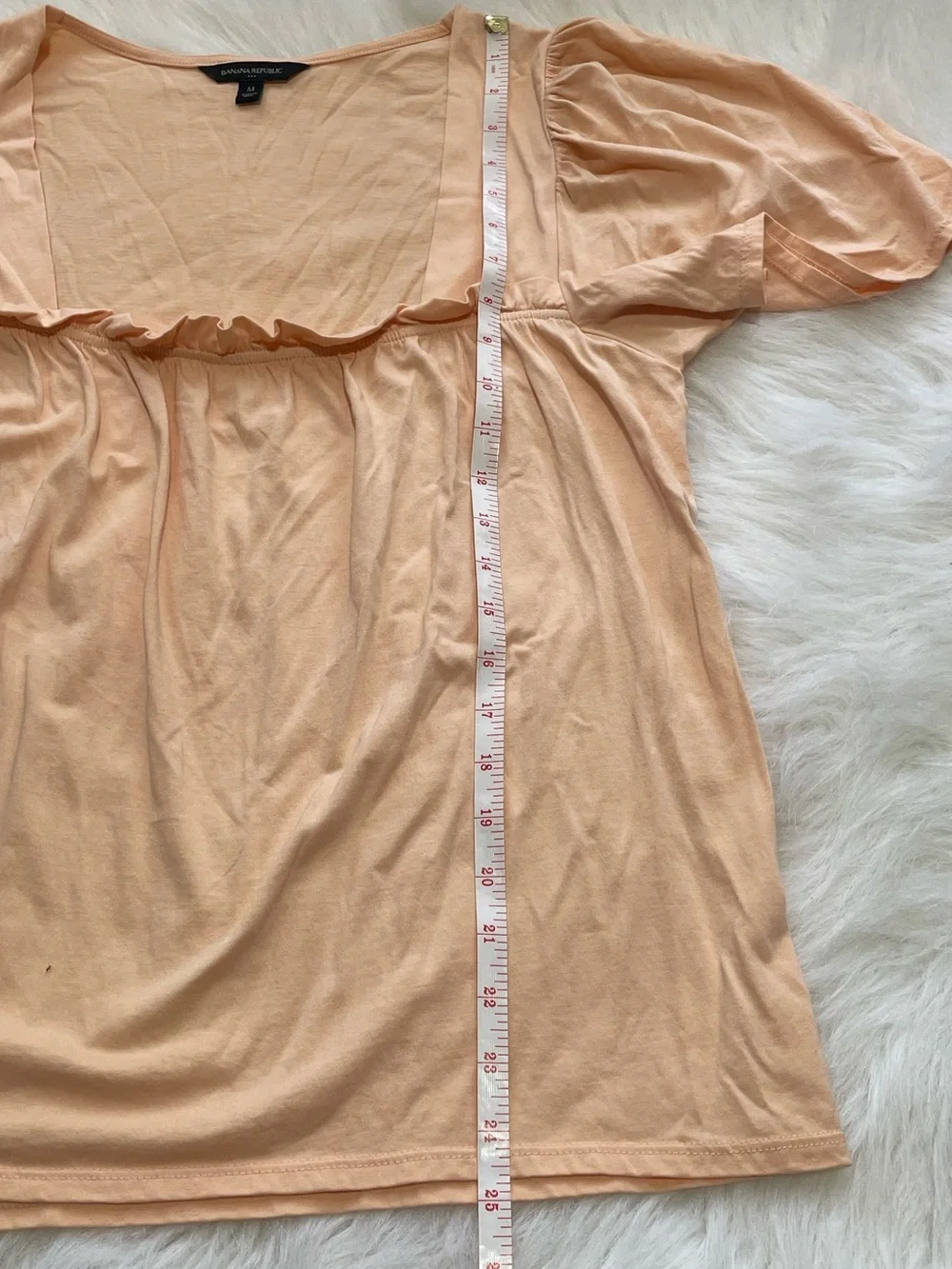 ✨ Banana Republic Peach Knit Top ✨